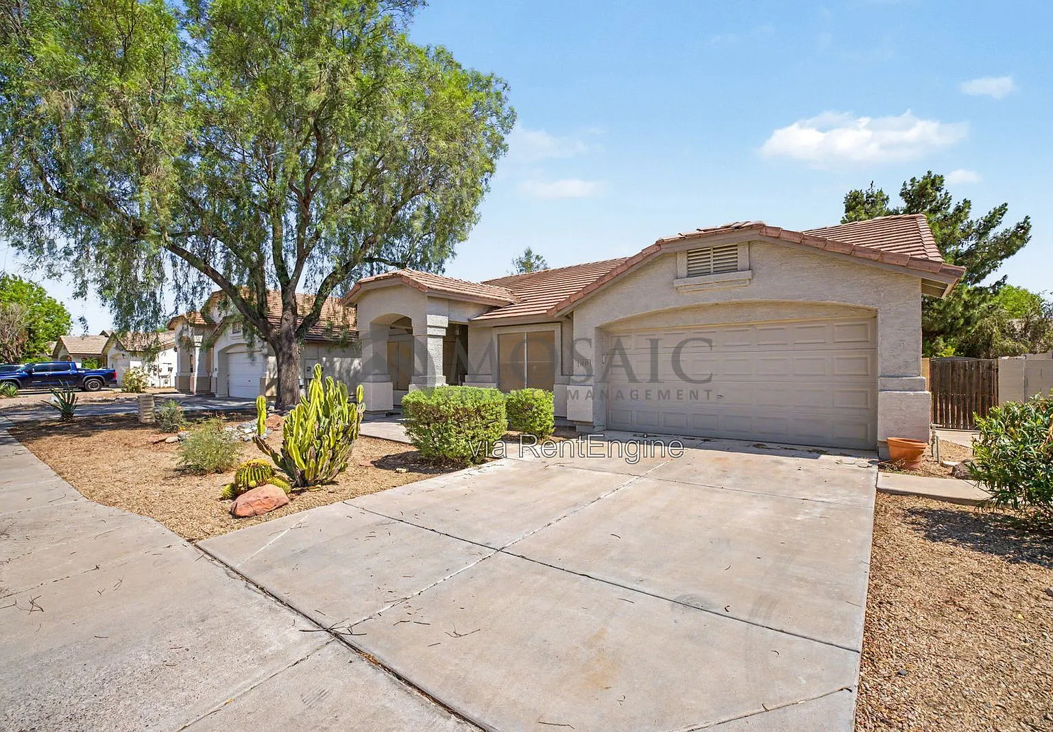 3 bed, 2.0 bath, 1345 sqft, $2,199 — Photo 3