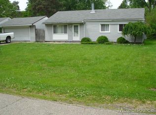 37195 Hancock, Clintont, MI 48036
