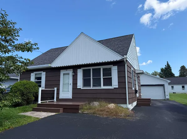 12 Linden St, Massena, NY 13662