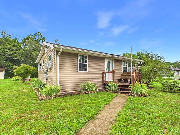 2nd image of 4868 Promise Land Rd