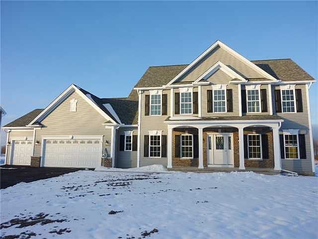 1st image of 84 Rockwell Dr