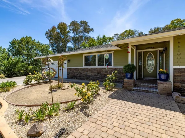 4240 Rolling Hills Lane, Vacaville, CA 95688