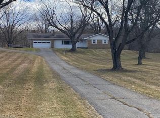 3688 Stroup Rd, Rootstown, OH 44272