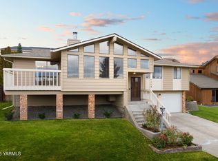 1304 Cedar Ln, Selah, WA 98942