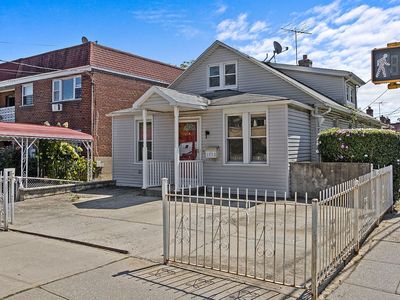 1950 Needham Ave, Bronx, NY, 10466