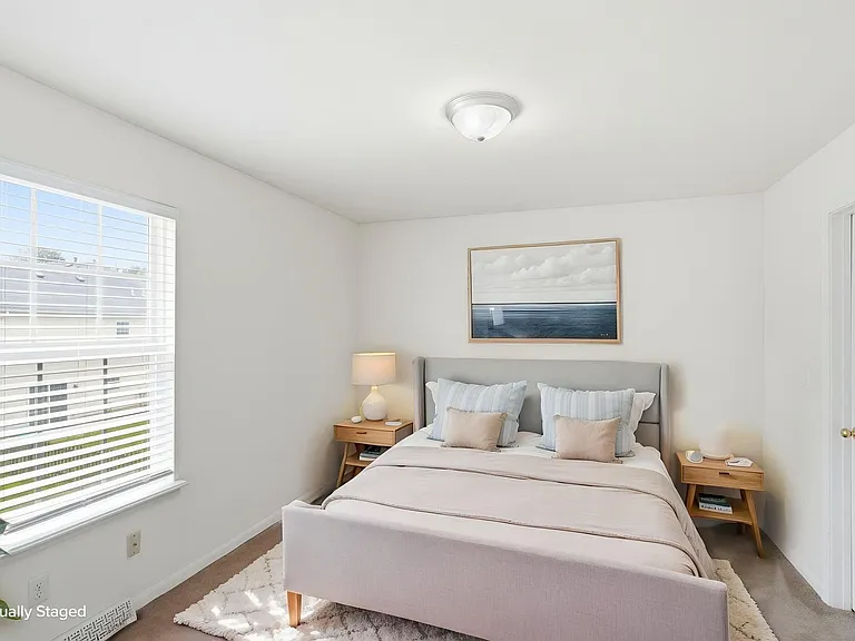 4402 - 4404 Jeana Court — Photo 22