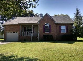 105 Grant Ct, Portland, TN 37148