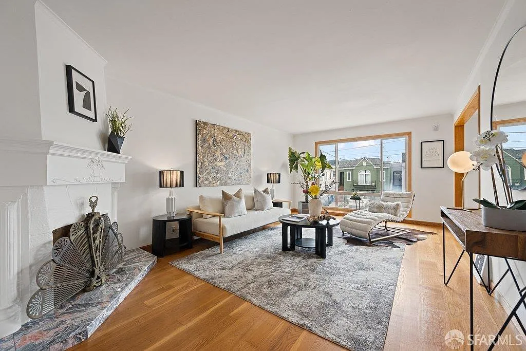 2471 40th Ave - Photo 4