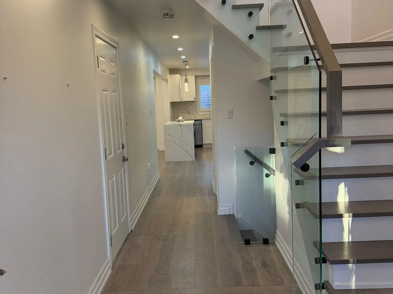 3 bed, $3,799 — Photo 4