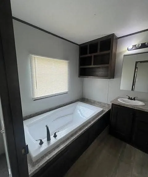 89 Morningside Dr — Photo 11