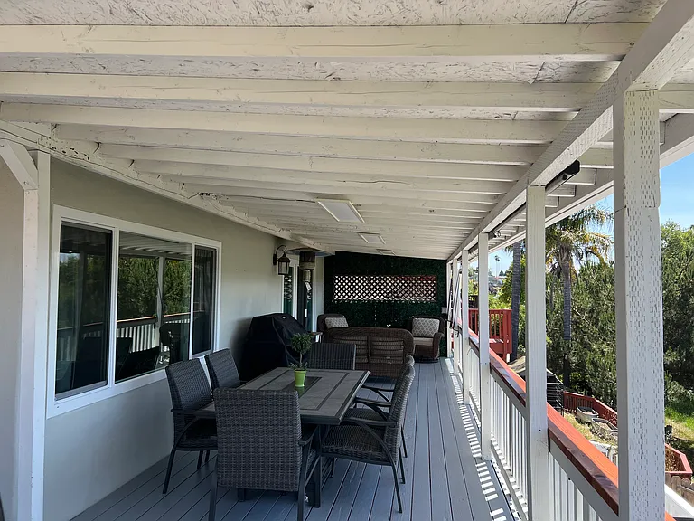117 Crissara Dr — Photo 3