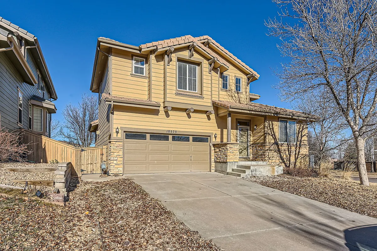 Building Photo - 10575 Cliffrose Way