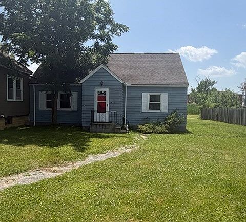 2nd image of 21880 Louis Rd