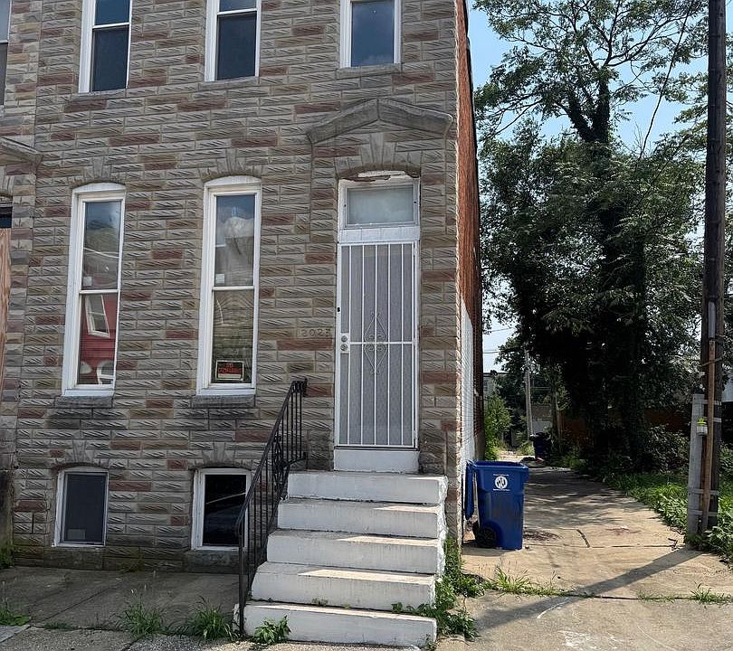 1st image of 2023 Walbrook Ave