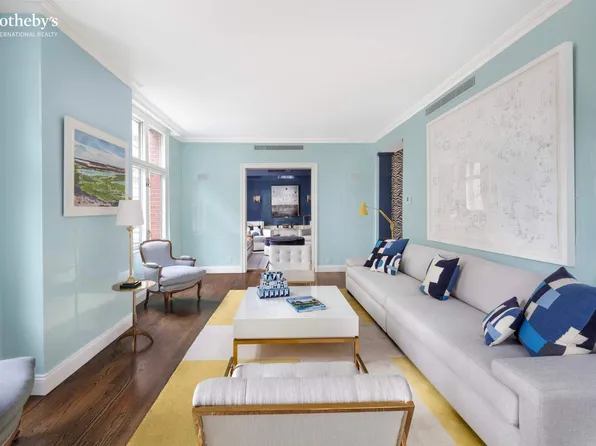 188 East 70th Street image 2 of 11