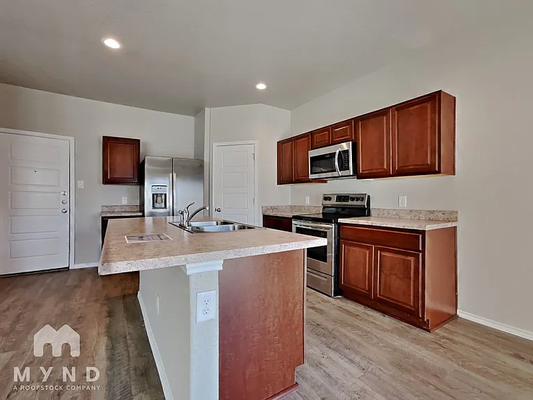 4105 Asher Aly — Photo 7
