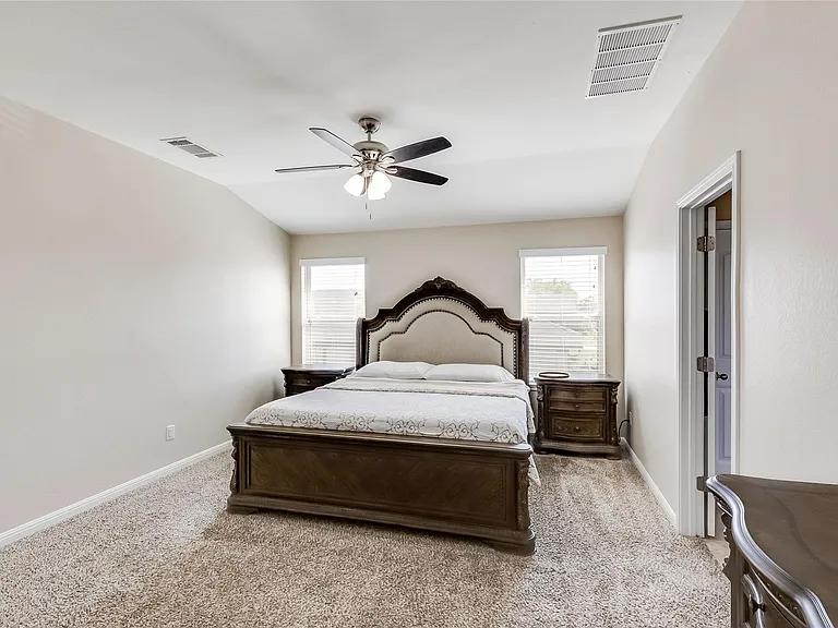 5745 Porano Cir — Photo 21