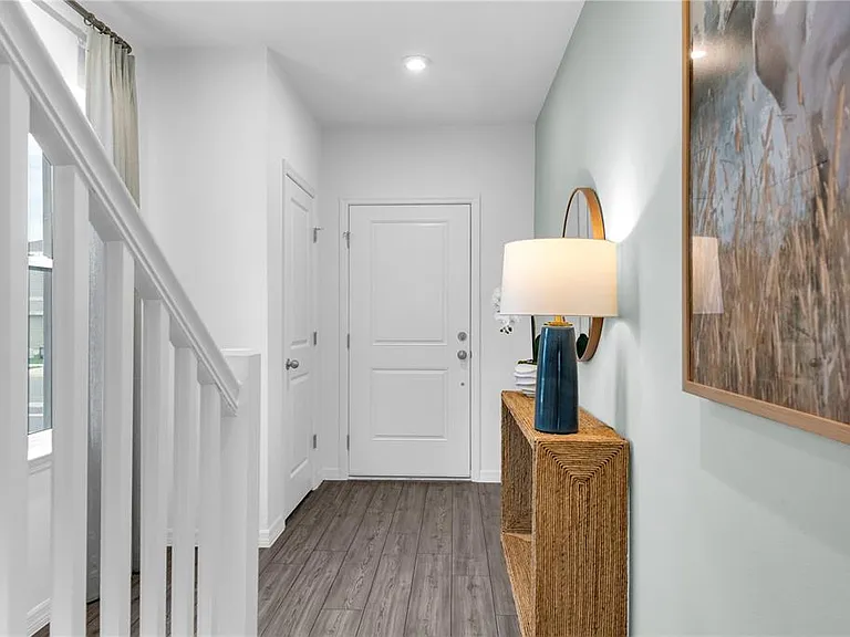 3031 Jessamine Dr — Photo 4