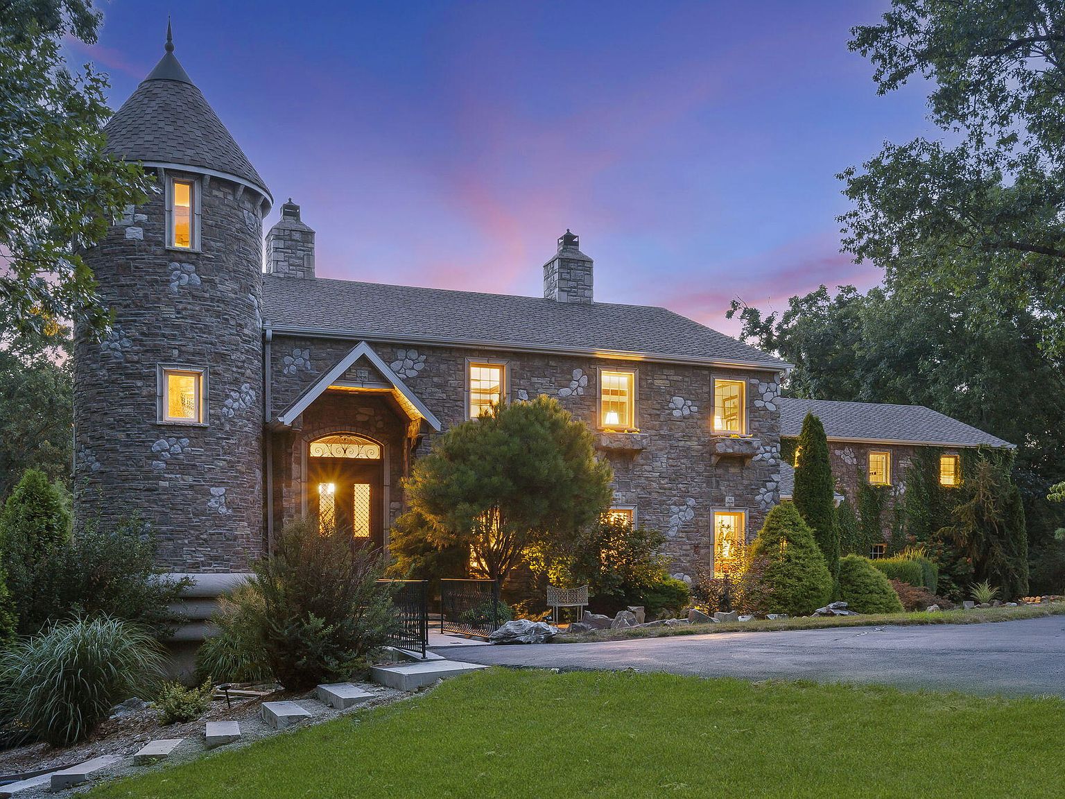 1215 South Spring Lake Lane, Bois D Arc, MO 65612 | Zillow