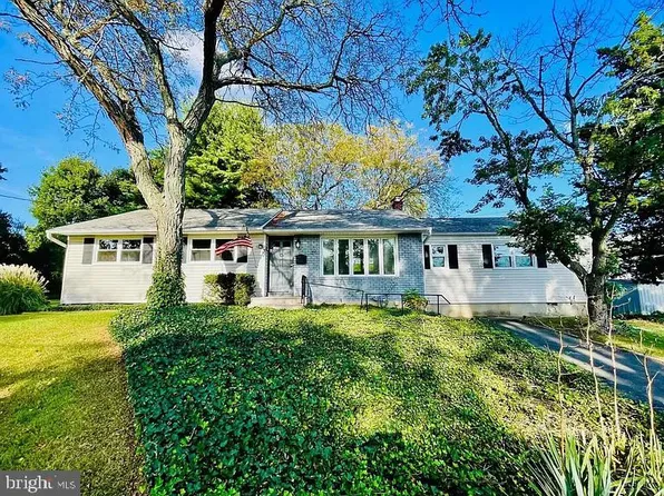 32 Beebe Ave, Spotswood, NJ 08884