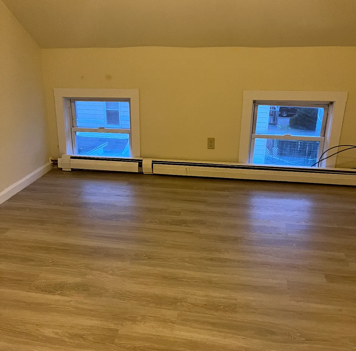 2 bed, 800 sqft, $1,400 — Photo 3