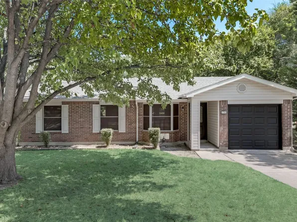 1701 Nueces Dr, Garland, TX 75040