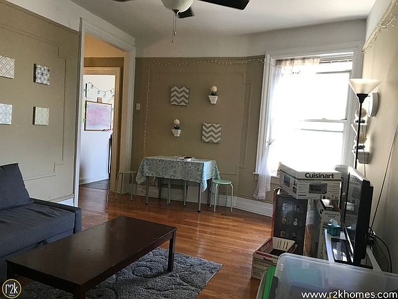 2nd image of 3169 33rd St APT 24