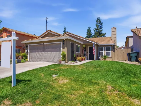 2853 Pamplona Way, Modesto, CA 95354