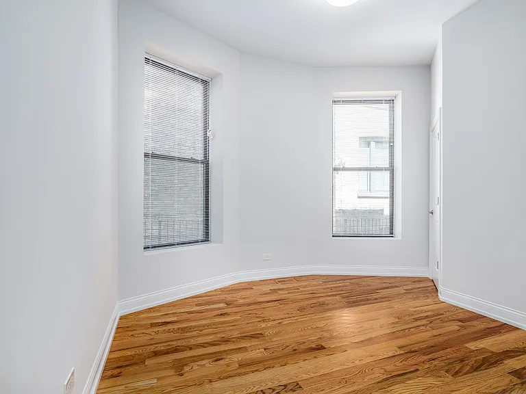 5407 S Harper Ave #1 — Photo 8