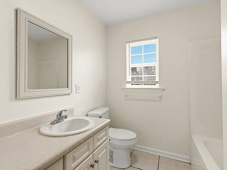 735 Putnam Dr #2 — Photo 21