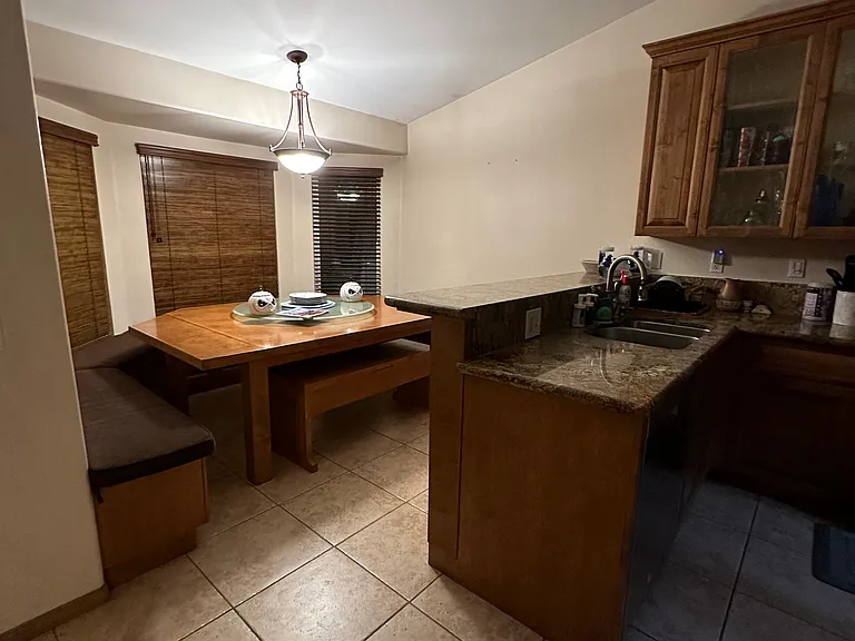 Irwin Cir — Photo 16