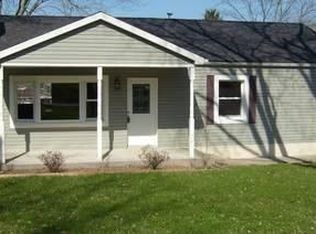 106 Oakwood Rd, Cross Lanes, WV 25313