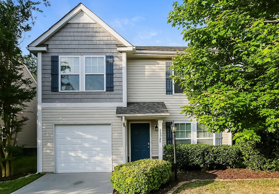 1st image of 15745 Lakepoint Forest Dr