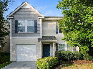 15745 Lakepoint Forest Dr, Charlotte, NC 28278