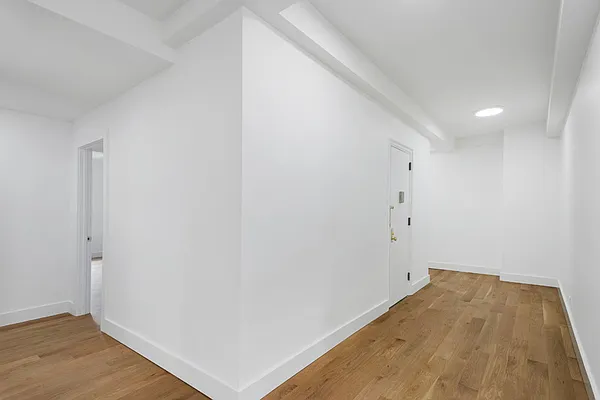 Rented by Cooper & Cooper Real Estate | media 17