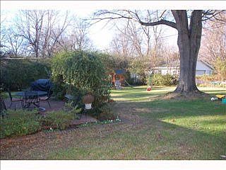 1st image of 1185 E Crestwood Dr