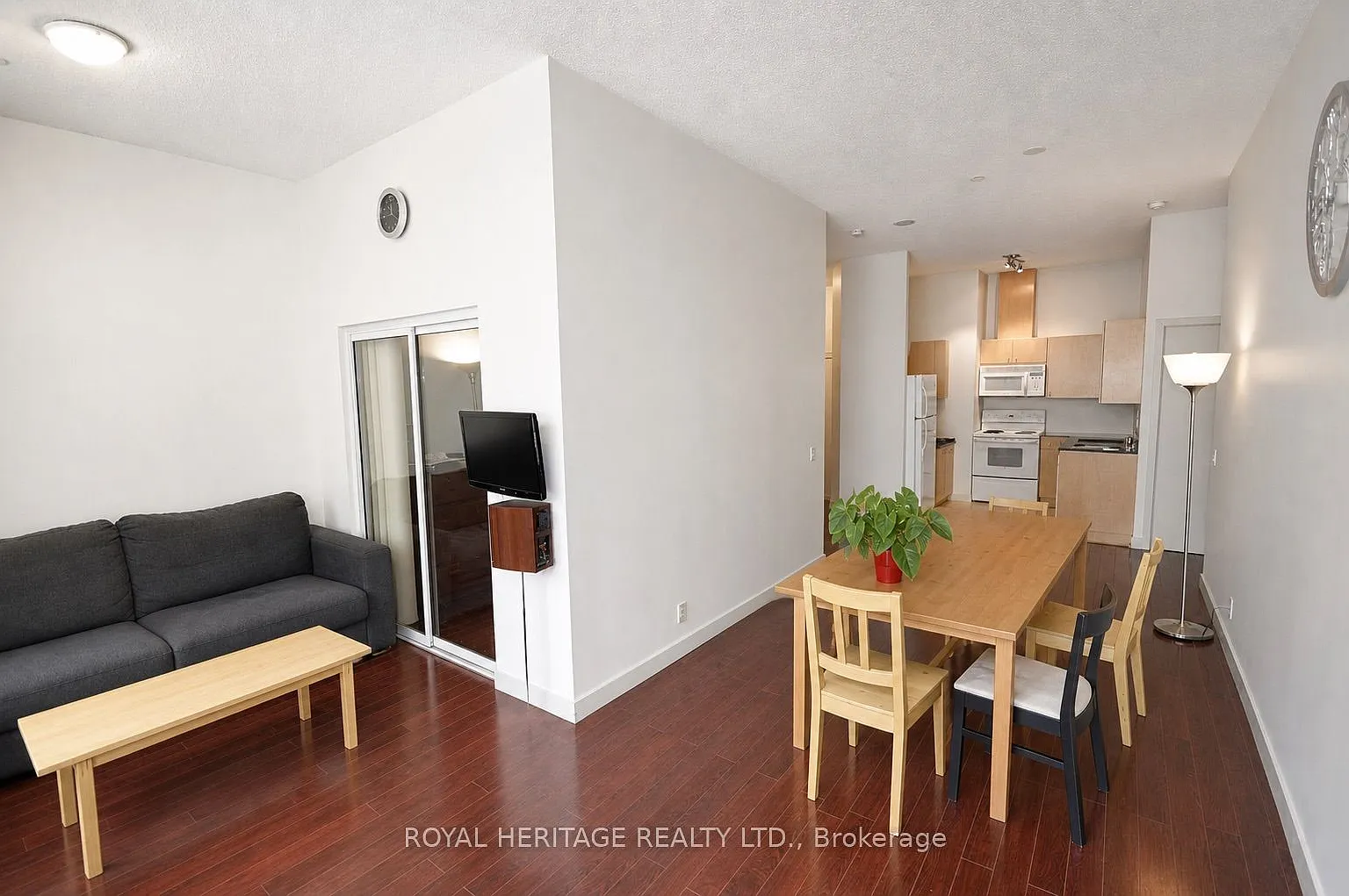 3 bed, $3,700 — Photo 2
