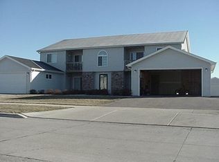 4474 Jacktar Rd APT C, Oshkosh, WI 54901