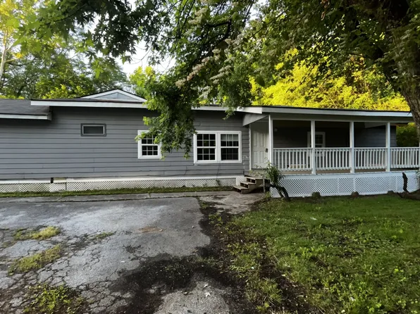 299 Carrol Dr, Ringgold, GA 30736