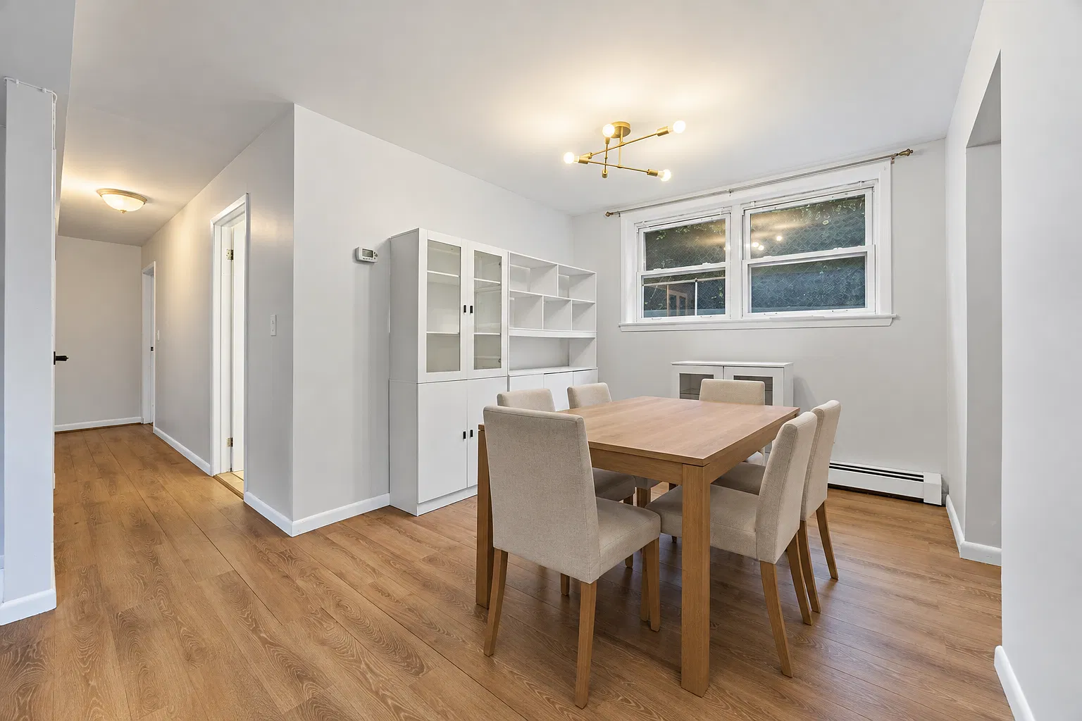 3 bed, 1300 sqft, $3,300 — Photo 4