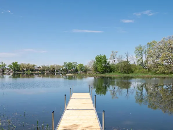 929 North Genesee Woods DRIVE, Summit, WI 53066