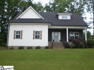 102 Delta Dr, Greenville, SC 29617