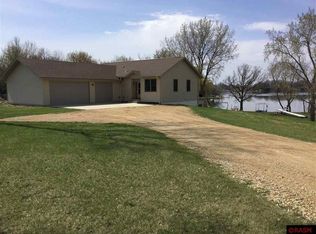 28227 464th St, Cleveland, MN 56017