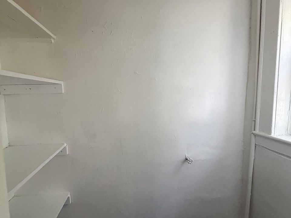 1st image of 999 Stuyvesant Ave APT B6