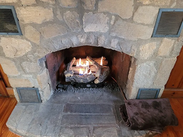 101 Starlight Ln — Photo 34