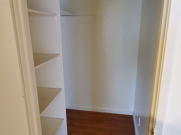 4th image of 3830 Annadale Ln #0