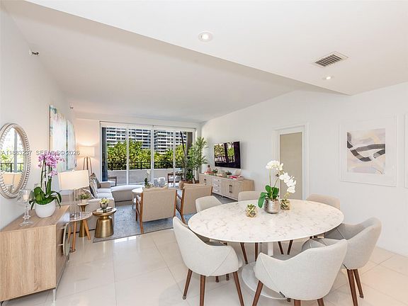 5th image of 251 Crandon Blvd APT 227