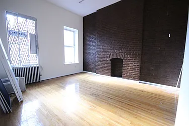 Rented by Dynamik Realty