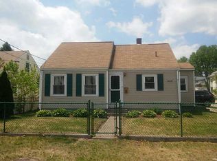 174 Woodbury St, Pawtucket, RI 02861
