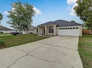 3179 Fox Squirrel Dr, Orange Park, FL 32073